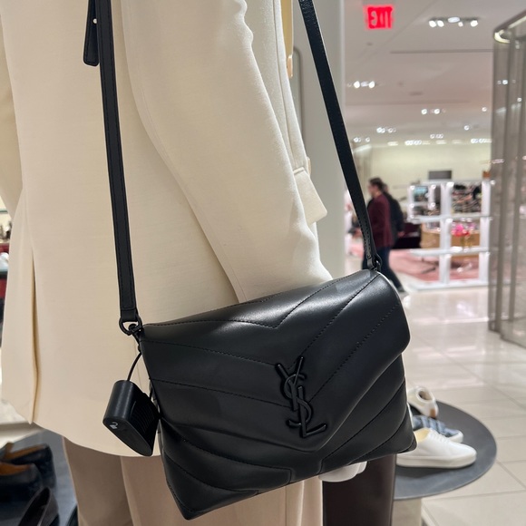 YSL Toy Loulou Strap Bag - Picture 2 of 7